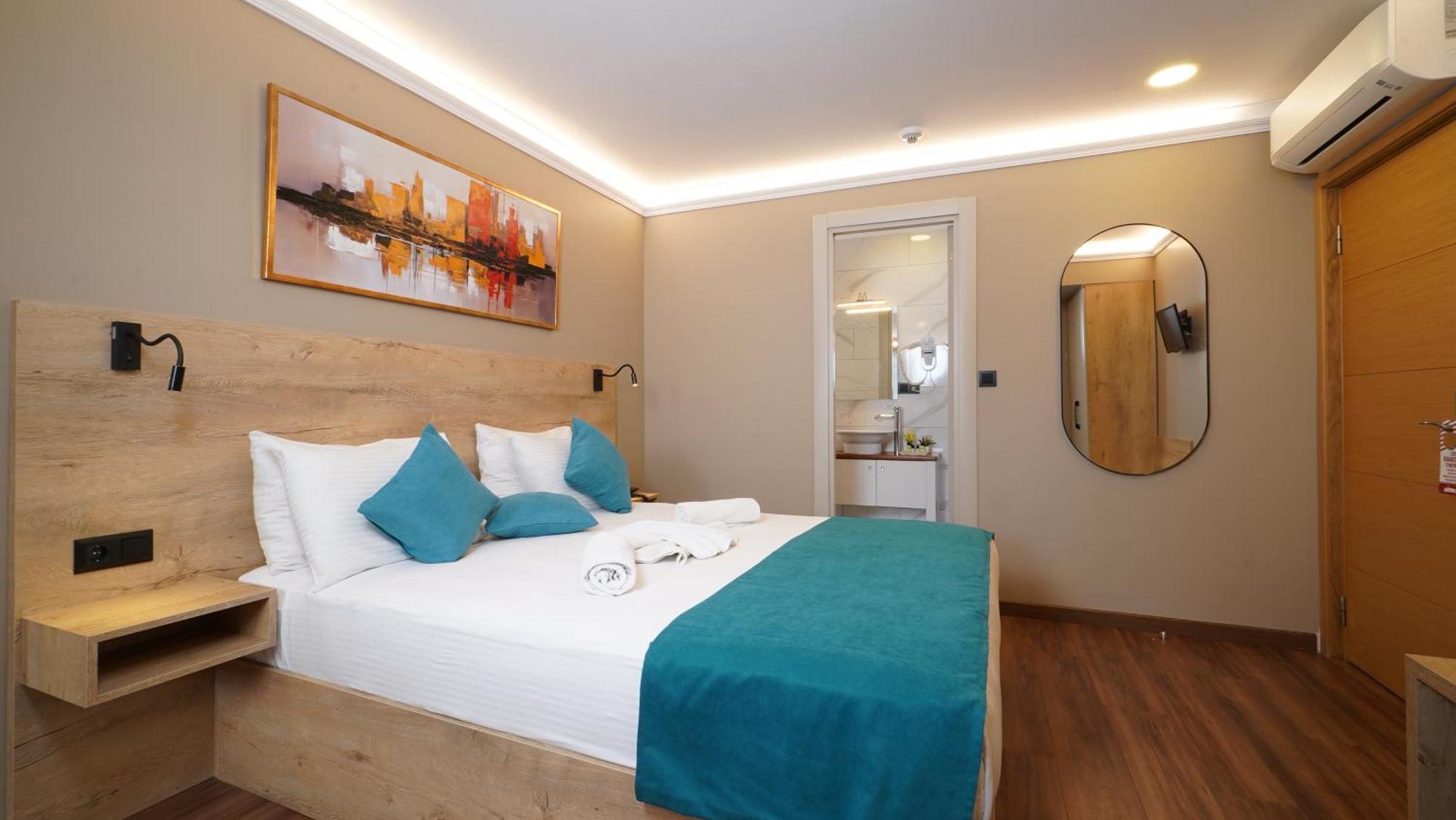 The Marist Hotel Kadikoy — Photos 1